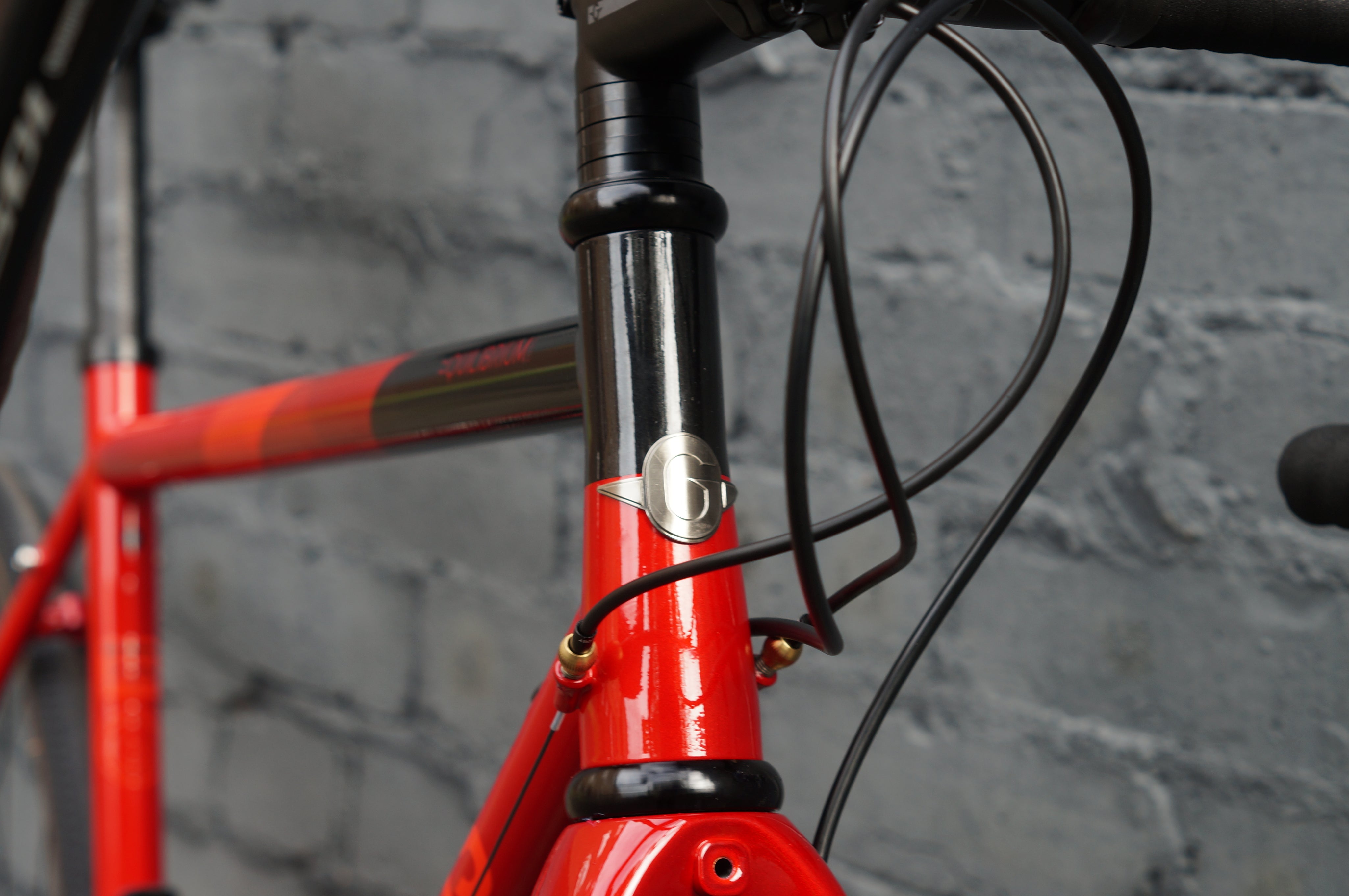 Hire Genesis Equilibrium Road Bike