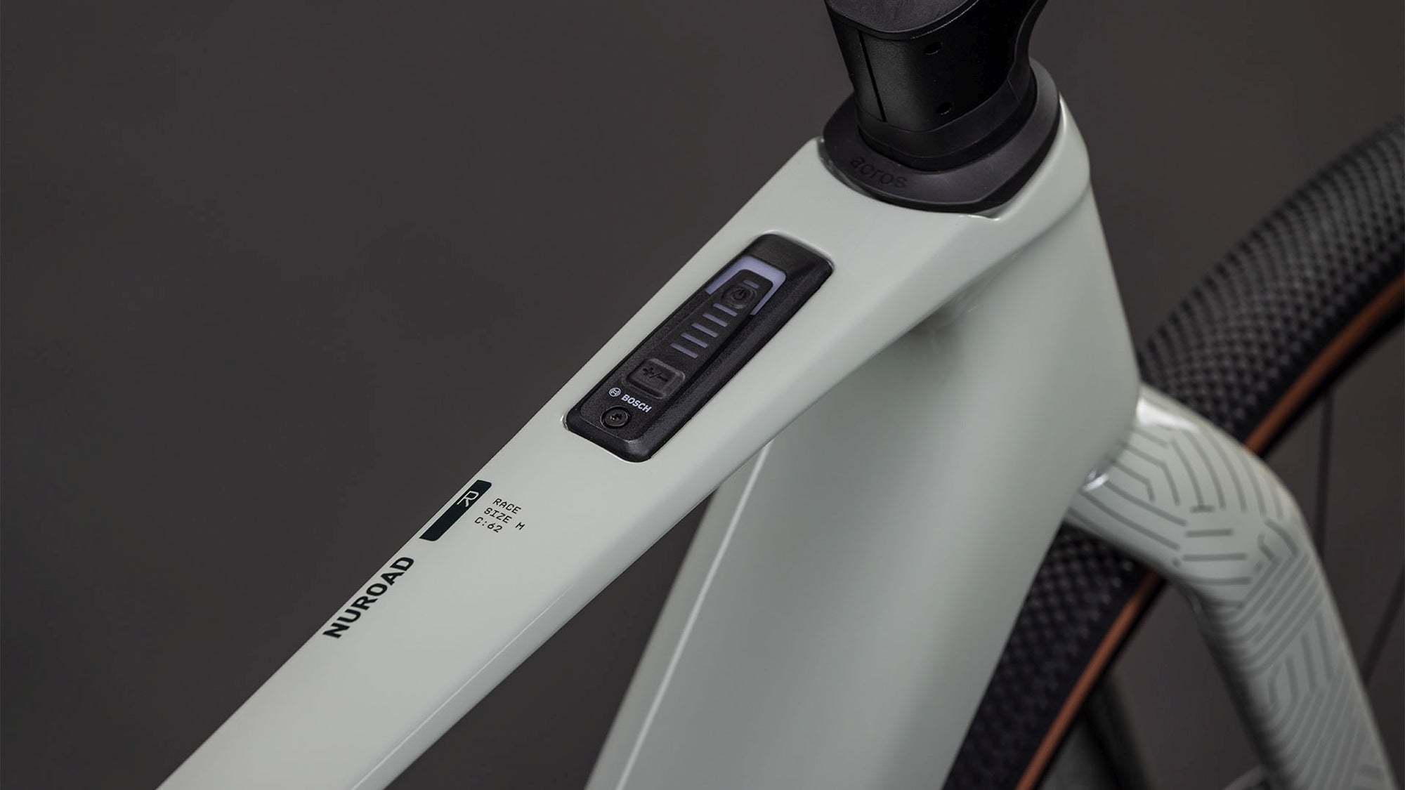 CUBE NUROAD HYBRID C:62 RACE 400X REEDBEIGE/BLACK image 2