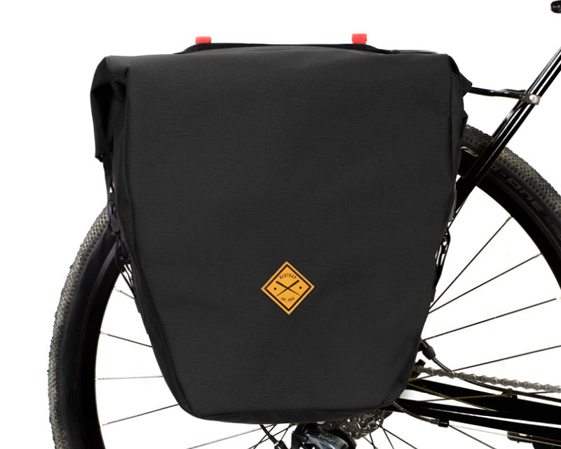 RS_PAN_LRG_BLK_Pannier-Large_Black.jpg
