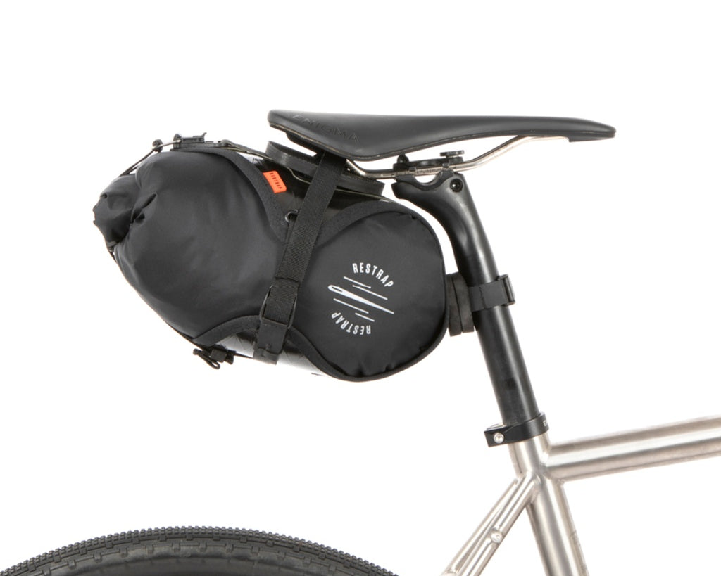 RS_RSB_STD_BLK_RaceSaddleBag_7Litres.jpg
