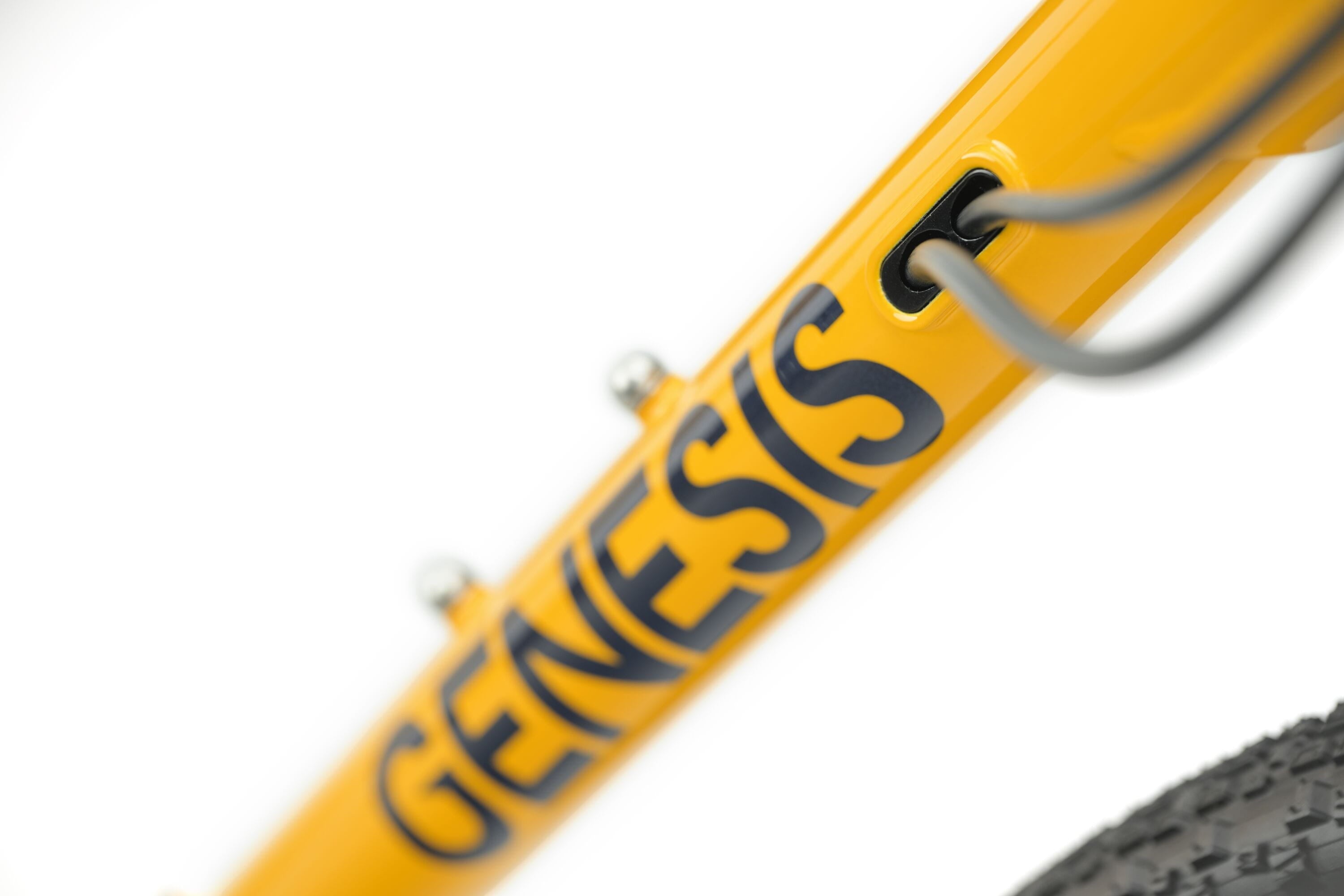 Genesis Croix de Fer 30 Gravel Bike 2026 with Shimano 10-Speed & Hydraulic Brakes