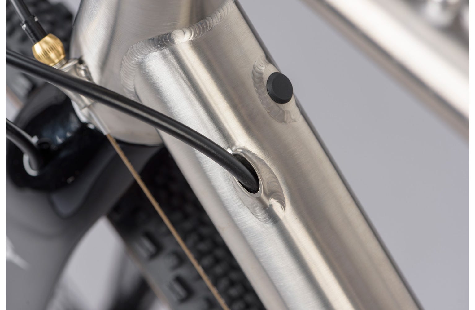 Genesis Croix De Fer Titanium
