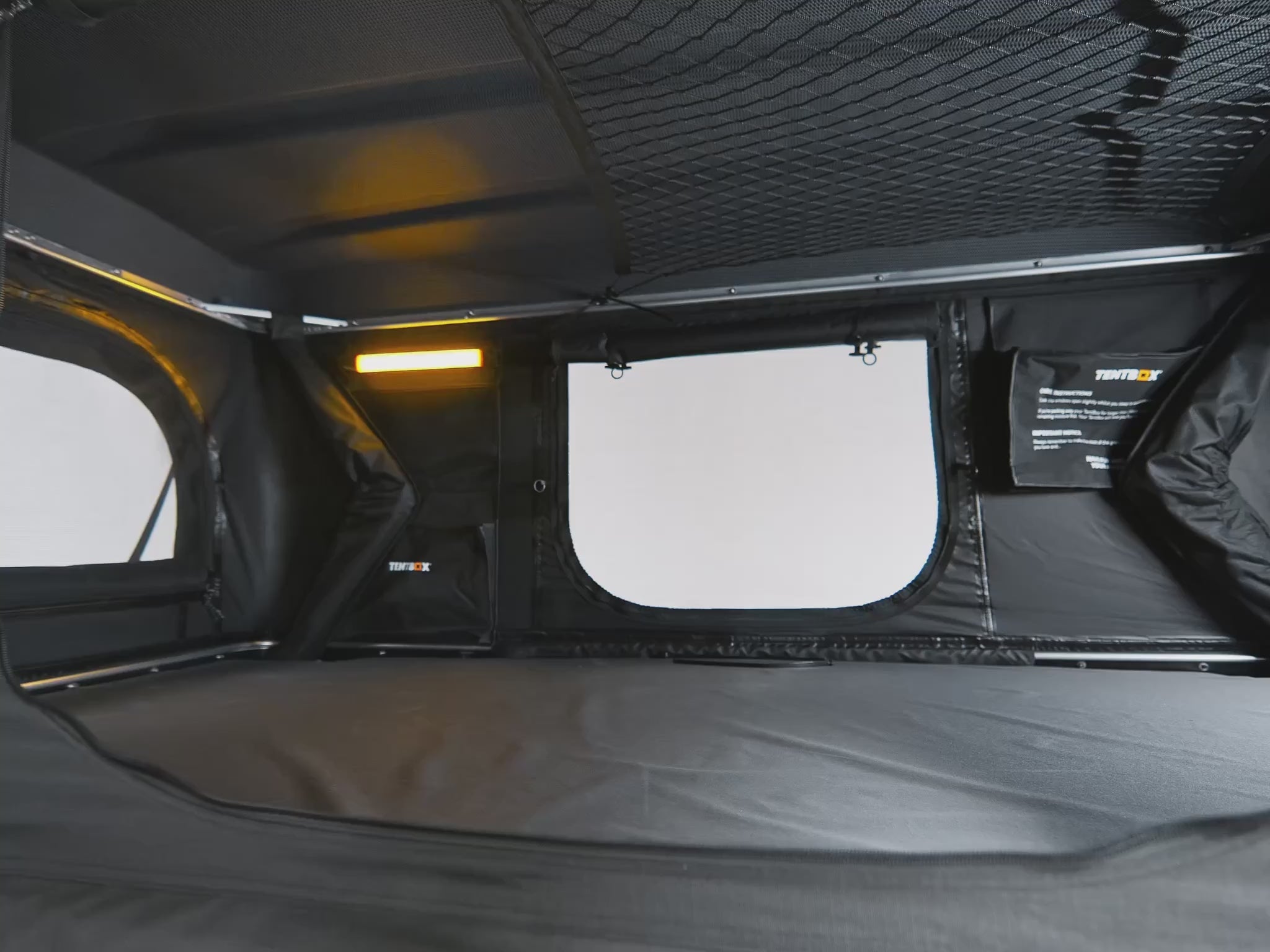 The TentBox Classic roof tent internal 360 video [autoplay]