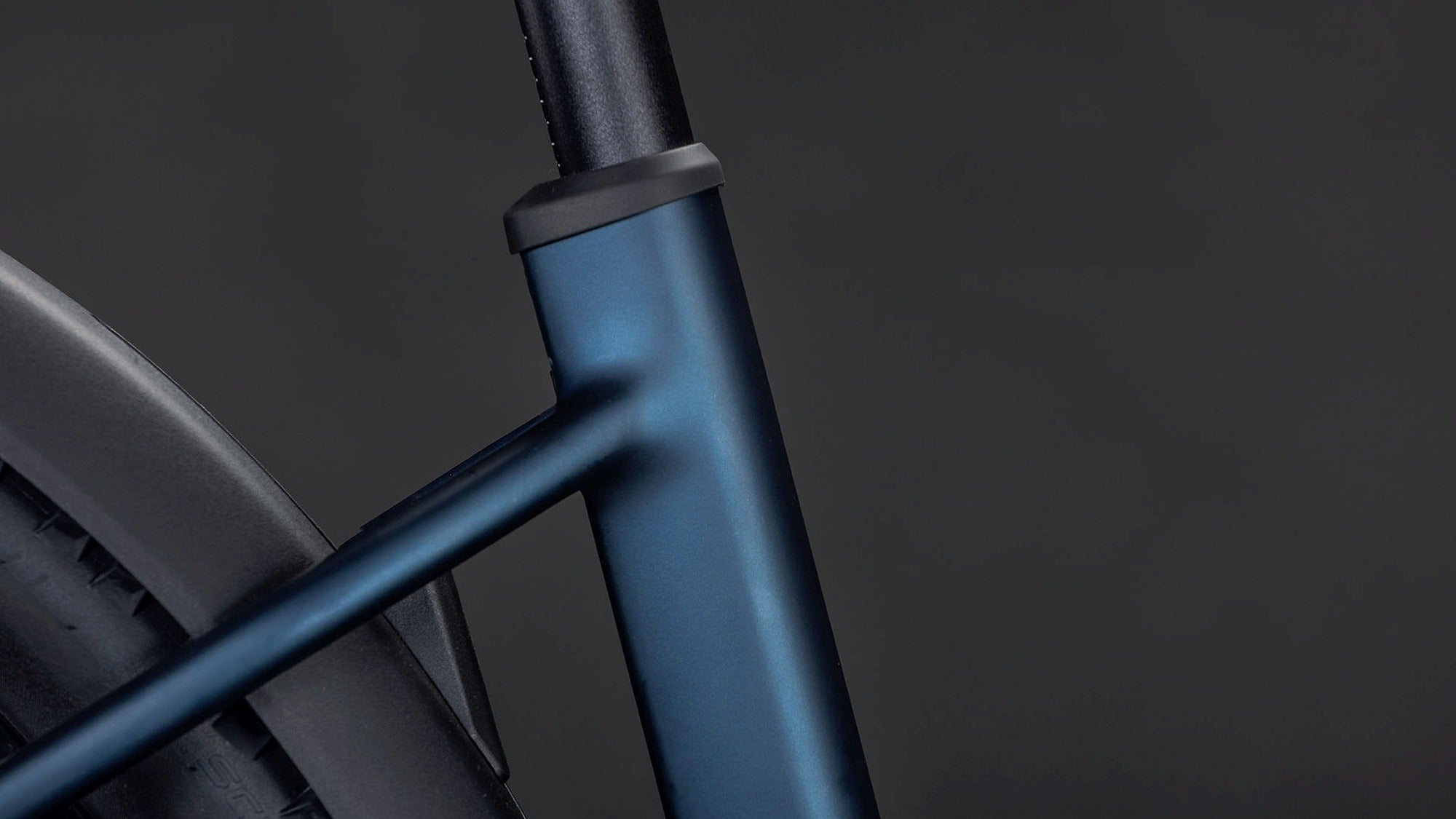 CUBE REACTION HYBRID PERFORMANCE 600 FE INDIGOBLUE/REFLEX image 4