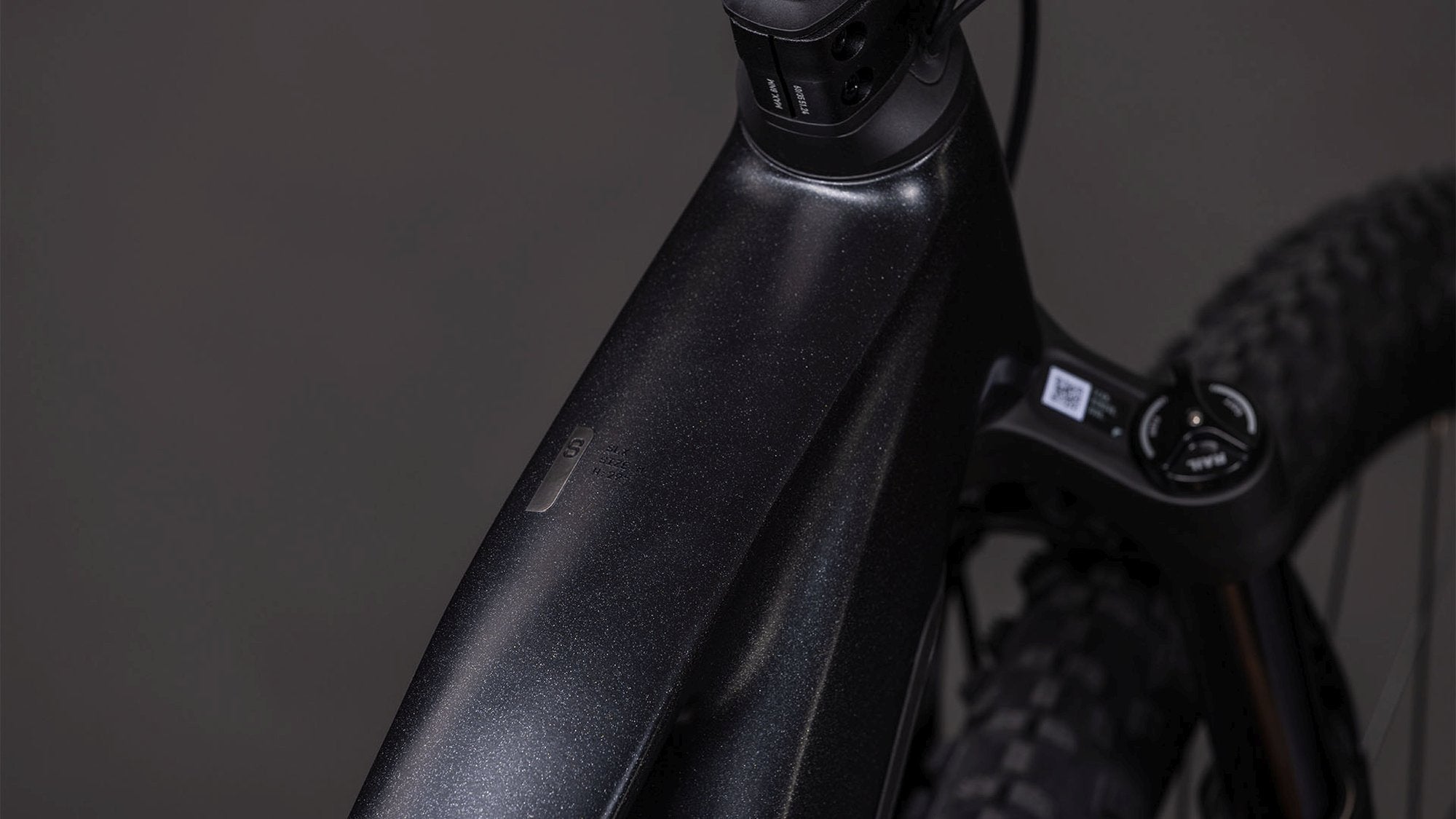 CUBE REACTION HYBRID SLX 800 SILVERDUST/CHROME image 3