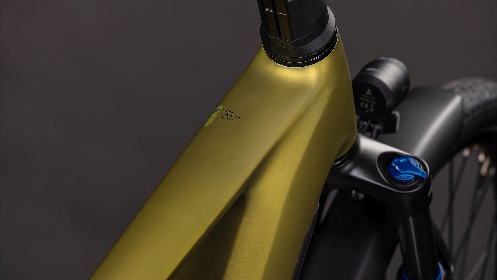 CUBE TOURING HYBRID PRO 800 GOLDENLIME/BLACK image 2