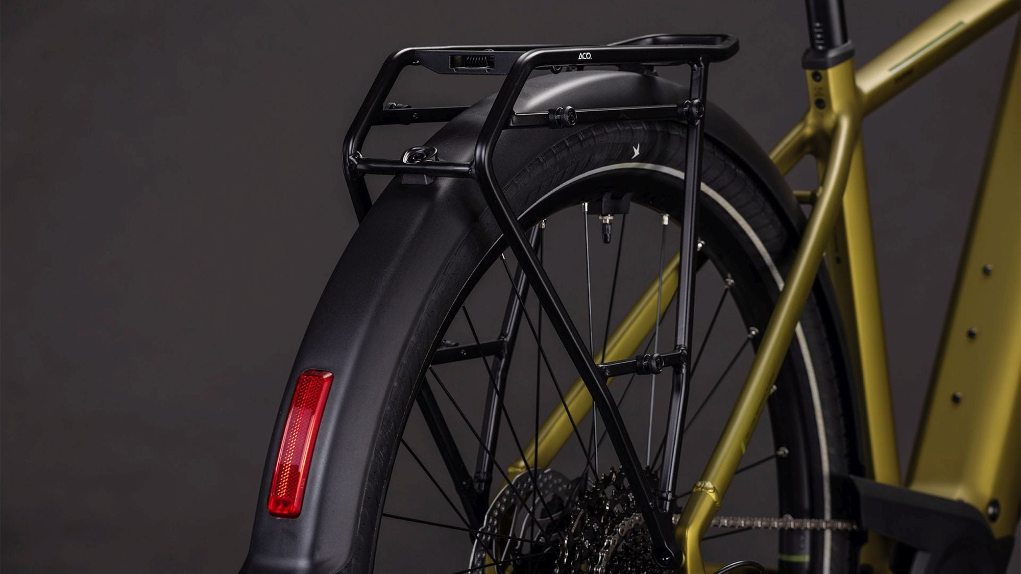 CUBE TOURING HYBRID PRO 800 GOLDENLIME/BLACK image 4