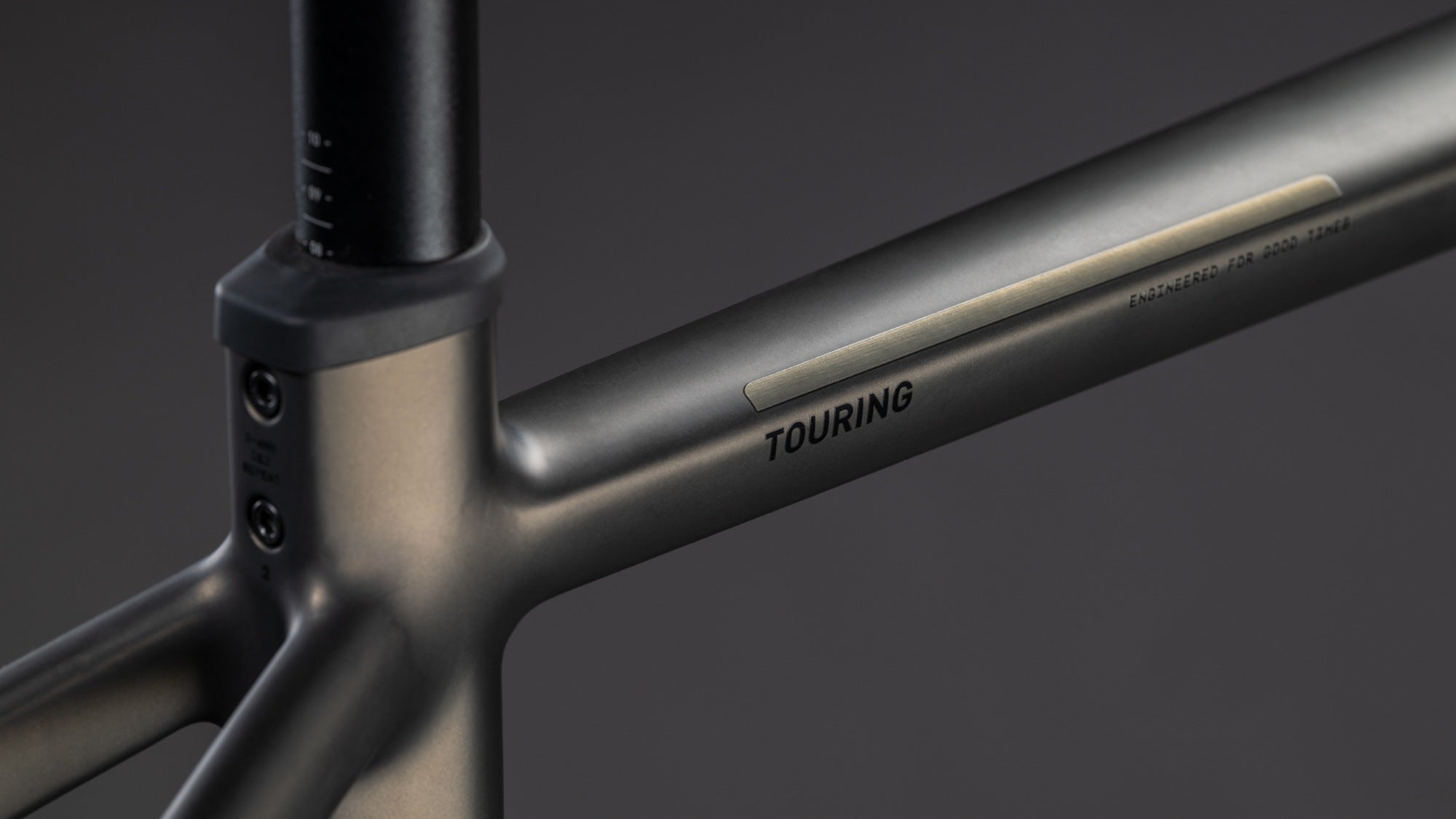 CUBE TOURING HYBRID COMFORT SLX 800 CHARCOAL/CHROME image 4