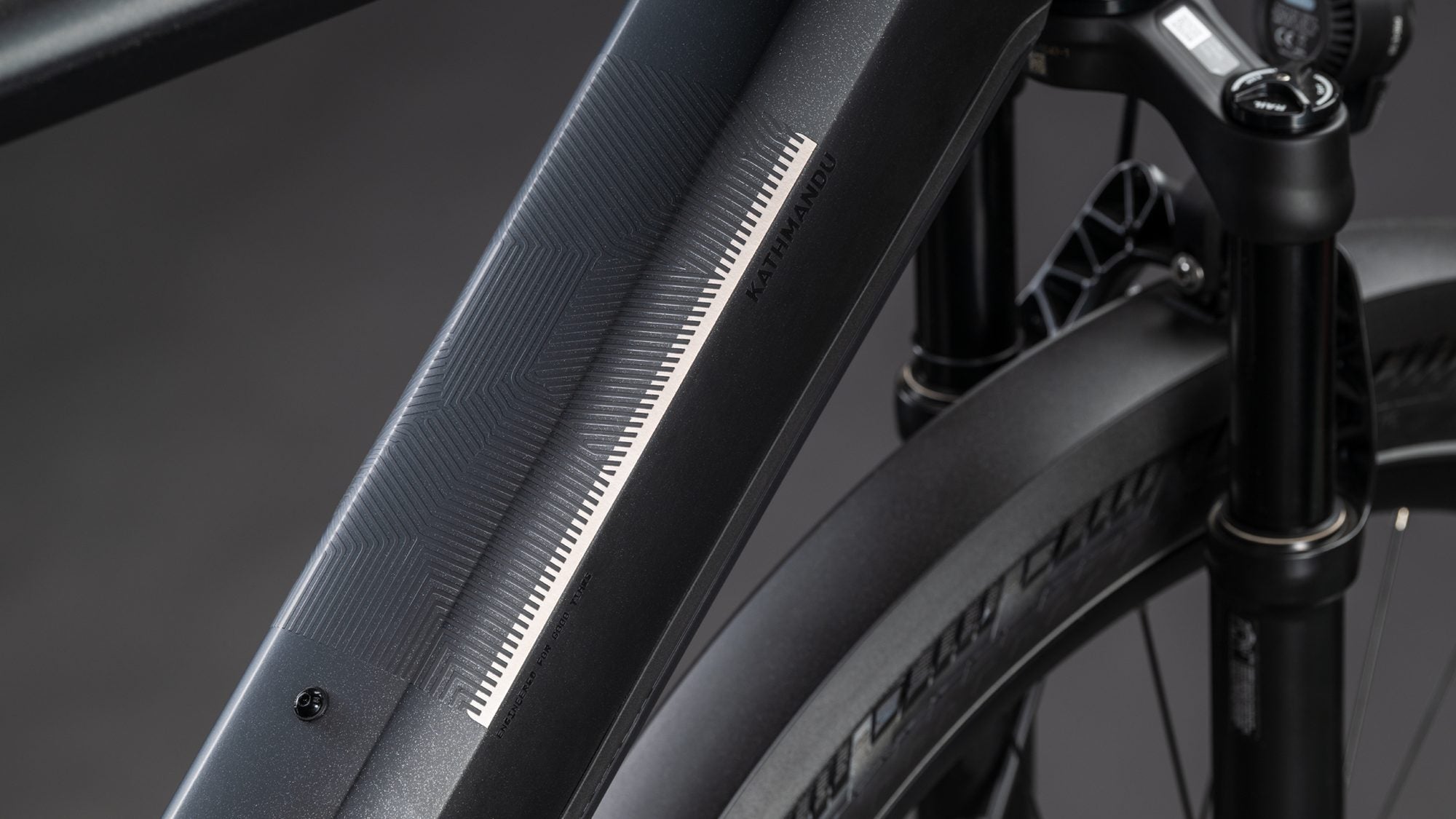 CUBE KATHMANDU HYBRID SLX 800 SILVERDUST/CHROME image 3