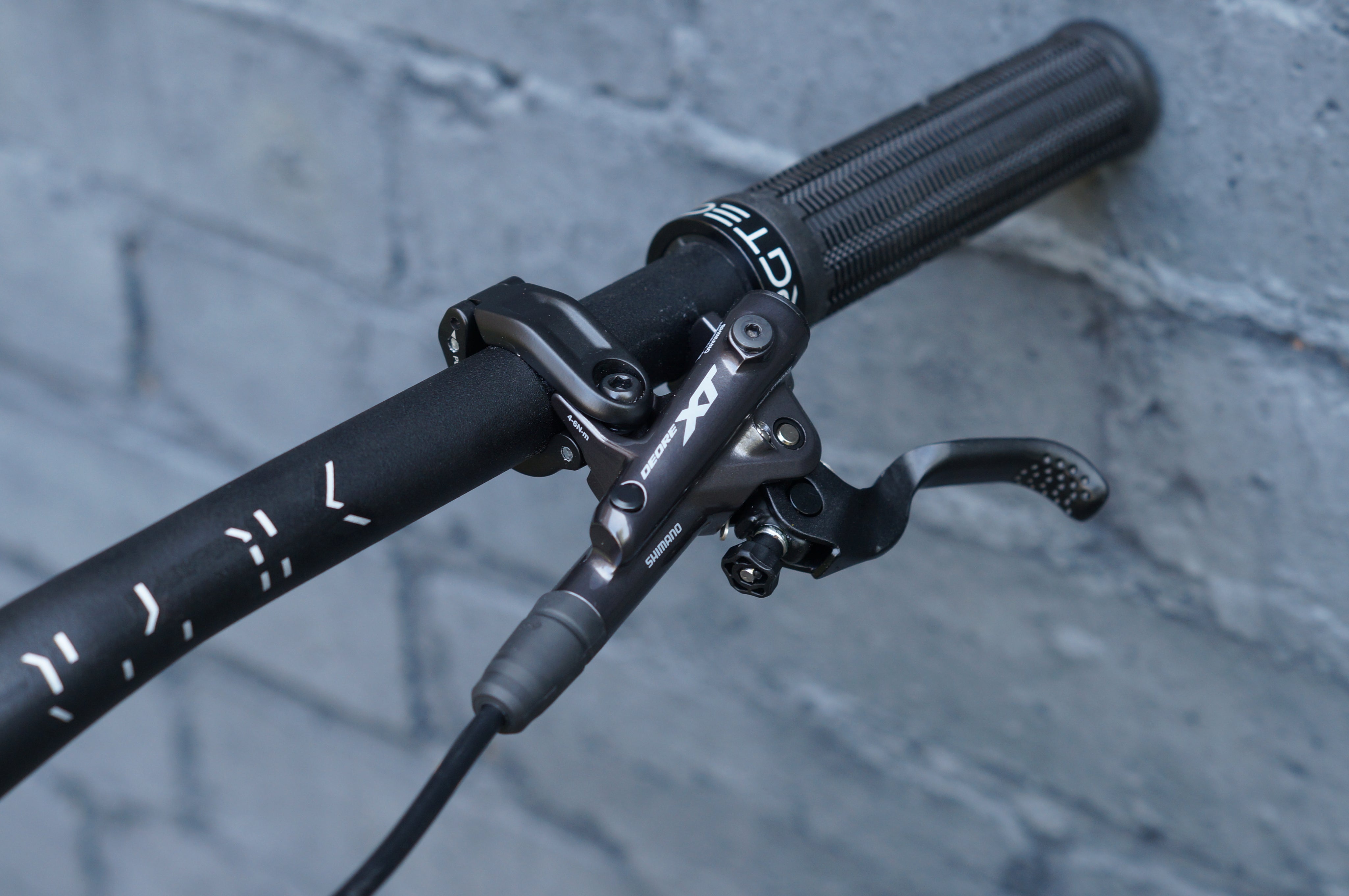 Gloria Titanium Mountain Bike - Stock Build