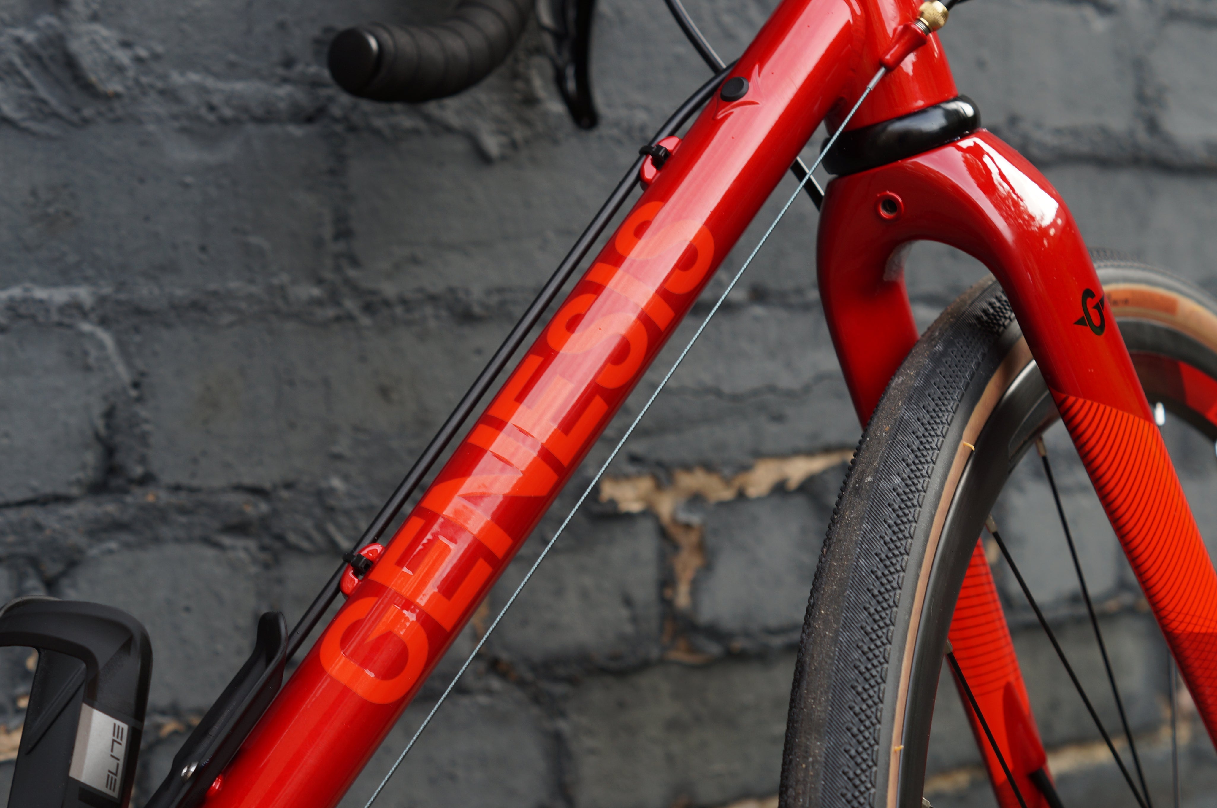 Hire Genesis Equilibrium Road Bike