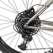 BOMBTRACK BEYOND+ Complete Bike