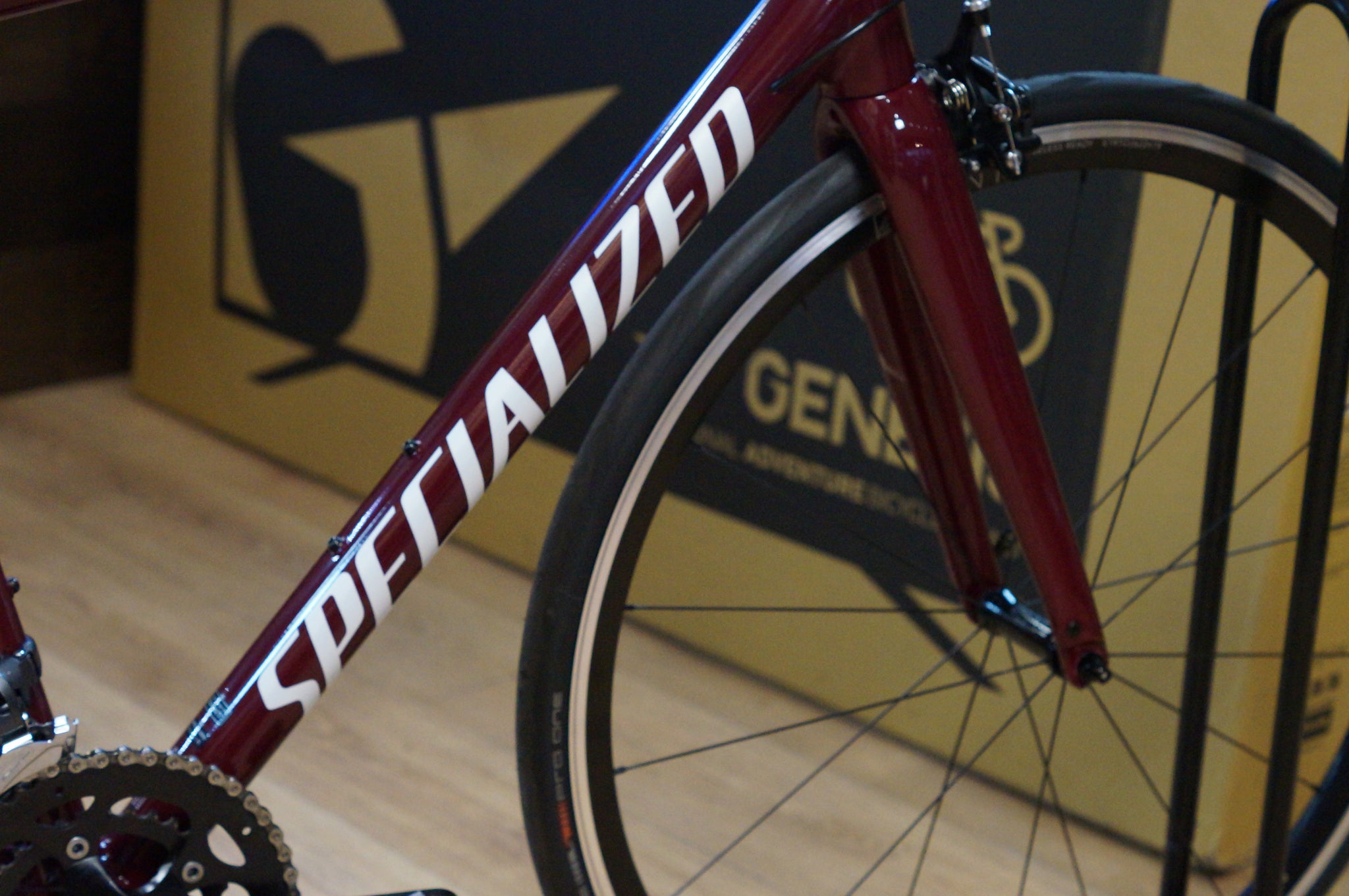 Specialized Allez Road Bike - 56cm Medium / Large