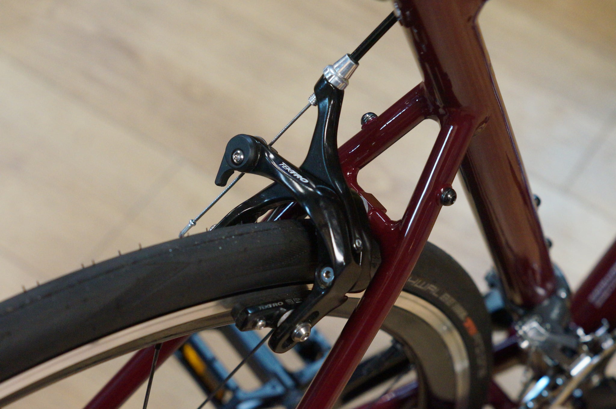 Specialized Allez Road Bike - 56cm Medium / Large