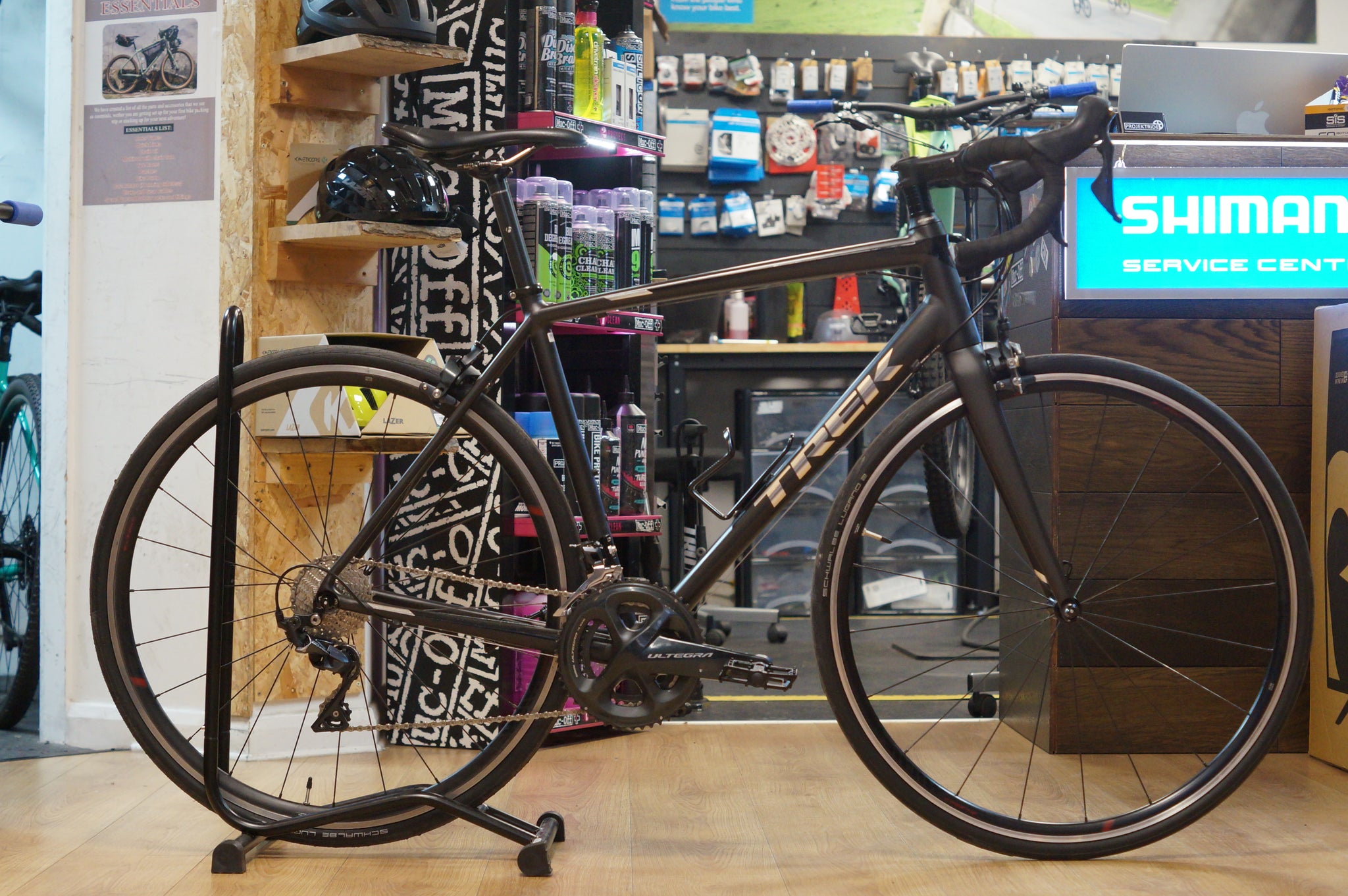 Trek Emonda ALR 6 Road Bike - 56cm Medium / Large