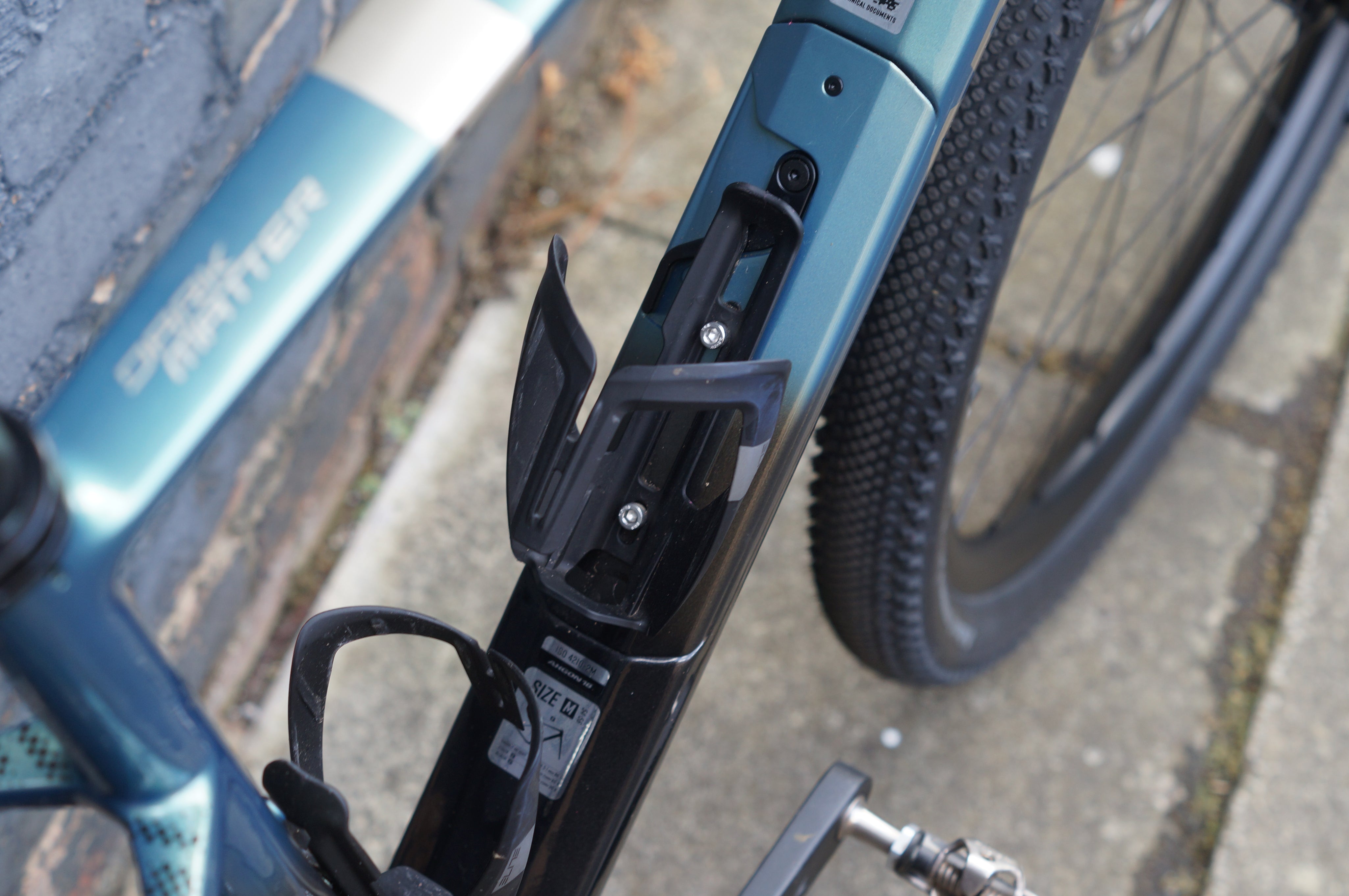 Hire - Argon 18 Dark Matter