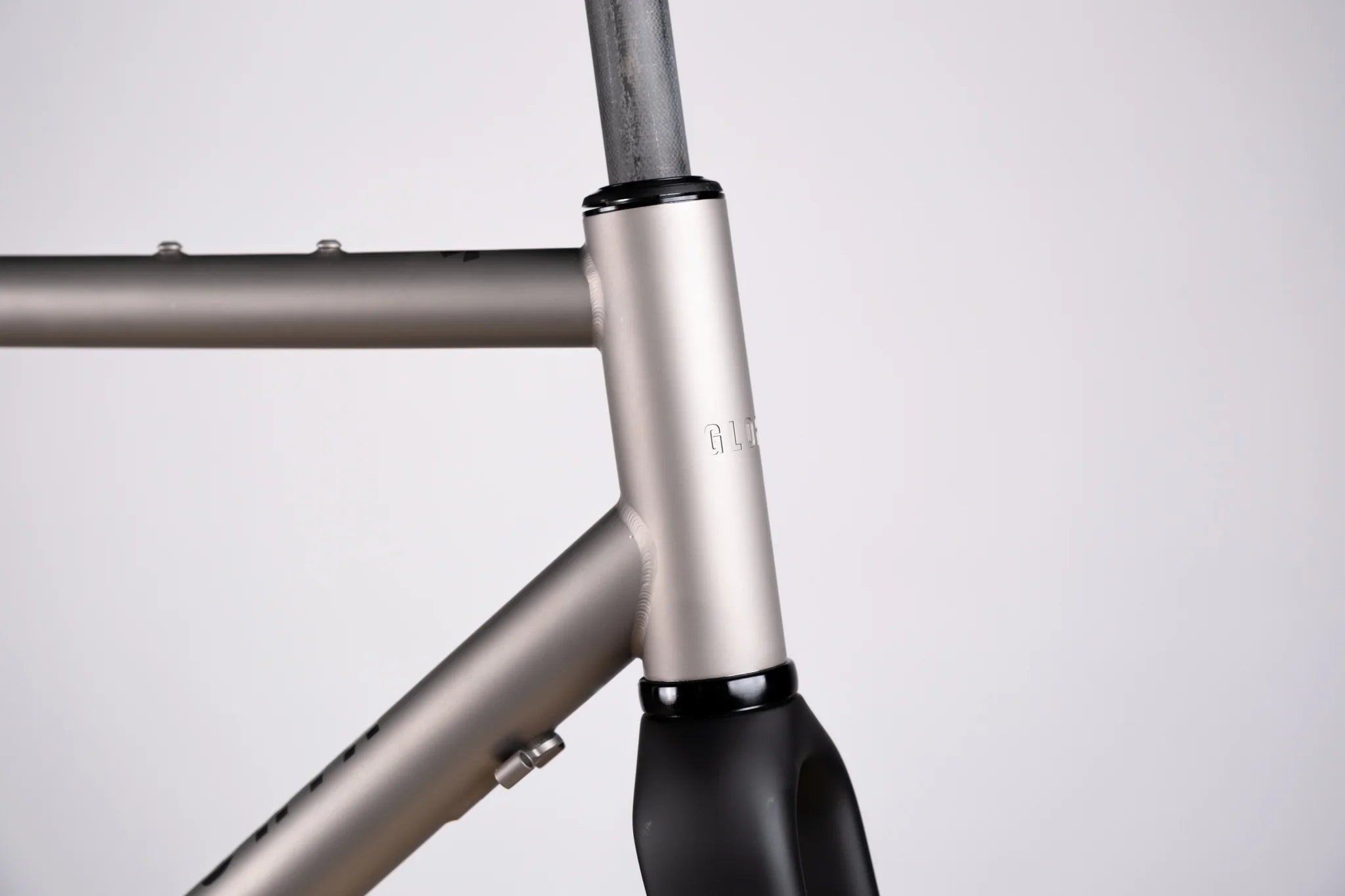 Frameset - Gloria Titanium All Road - Sand Blasted Finish - Non Integrated Carbon Fork
