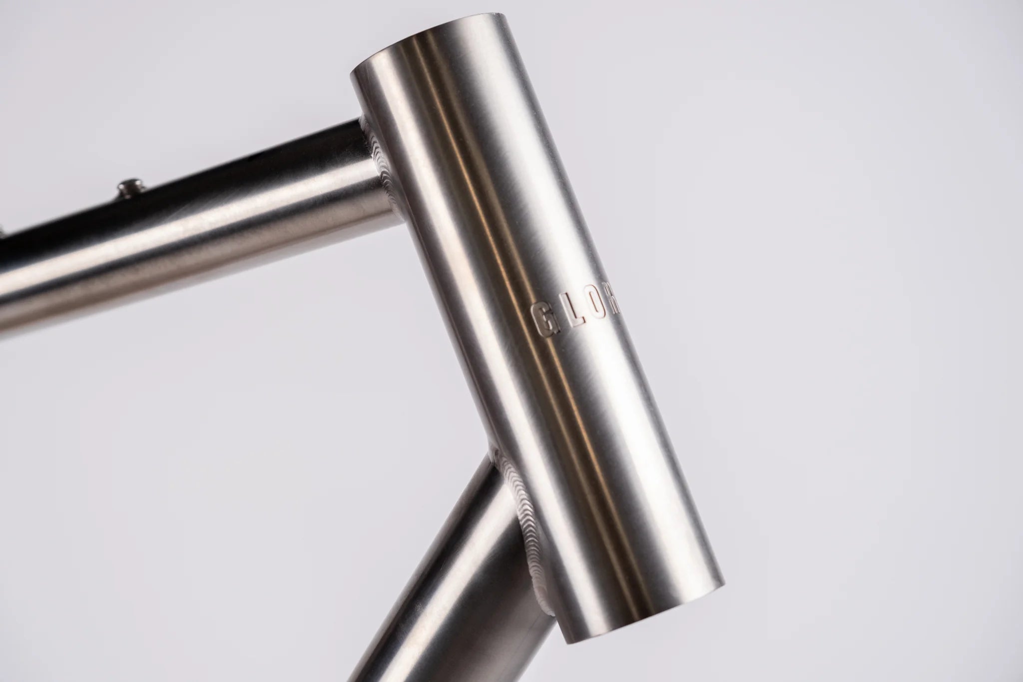 Frame - Gloria Titanium All World - Brushed Finish