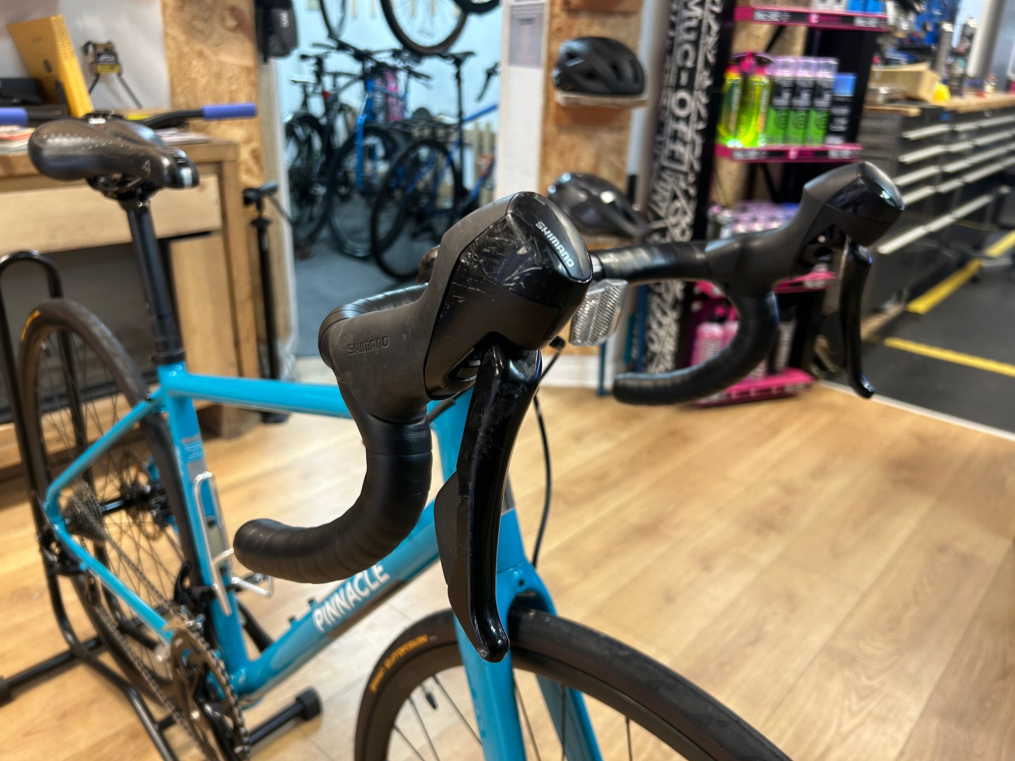 Pinnacle Dolomite Road Bike - Medium