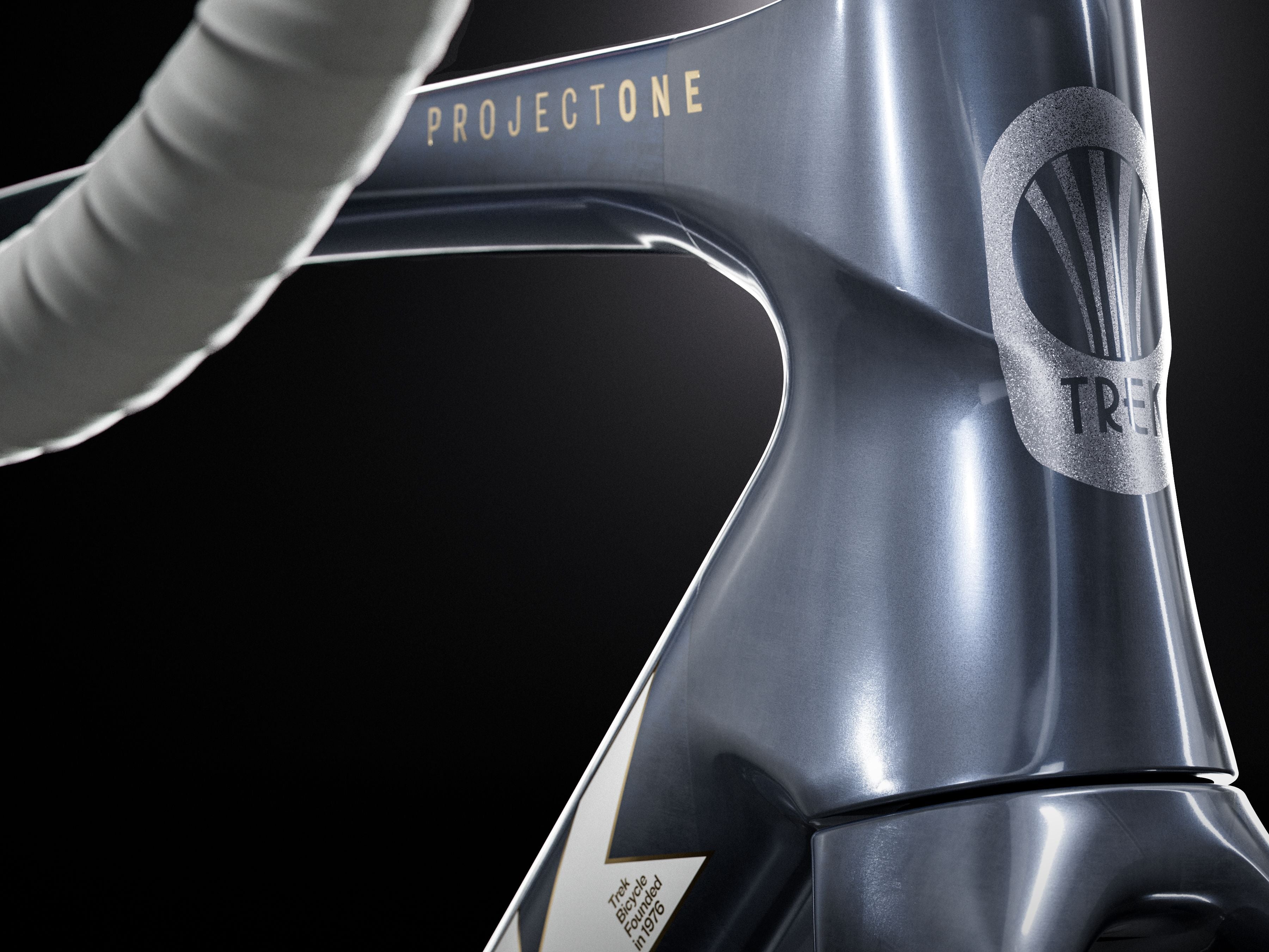 Madone SLR 9 AXS Gen 8 - No. 76 ICON
