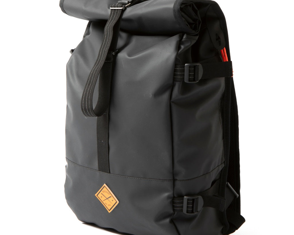 RS_RTB_22L_BLK_RolltopBackpack-22L_Black.jpg
