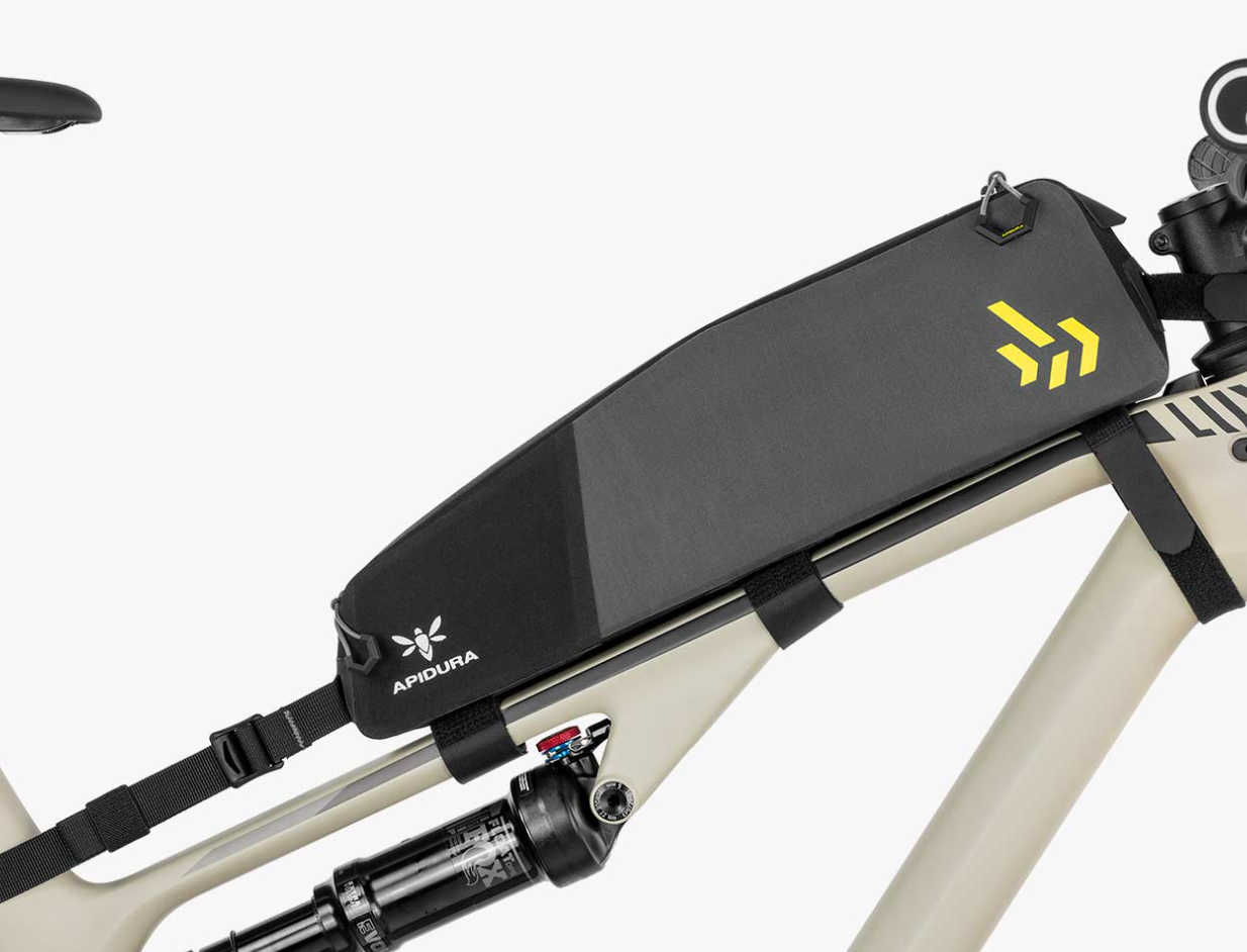 BACKCOUNTRY LONG TOP TUBE PACK (1.8L)