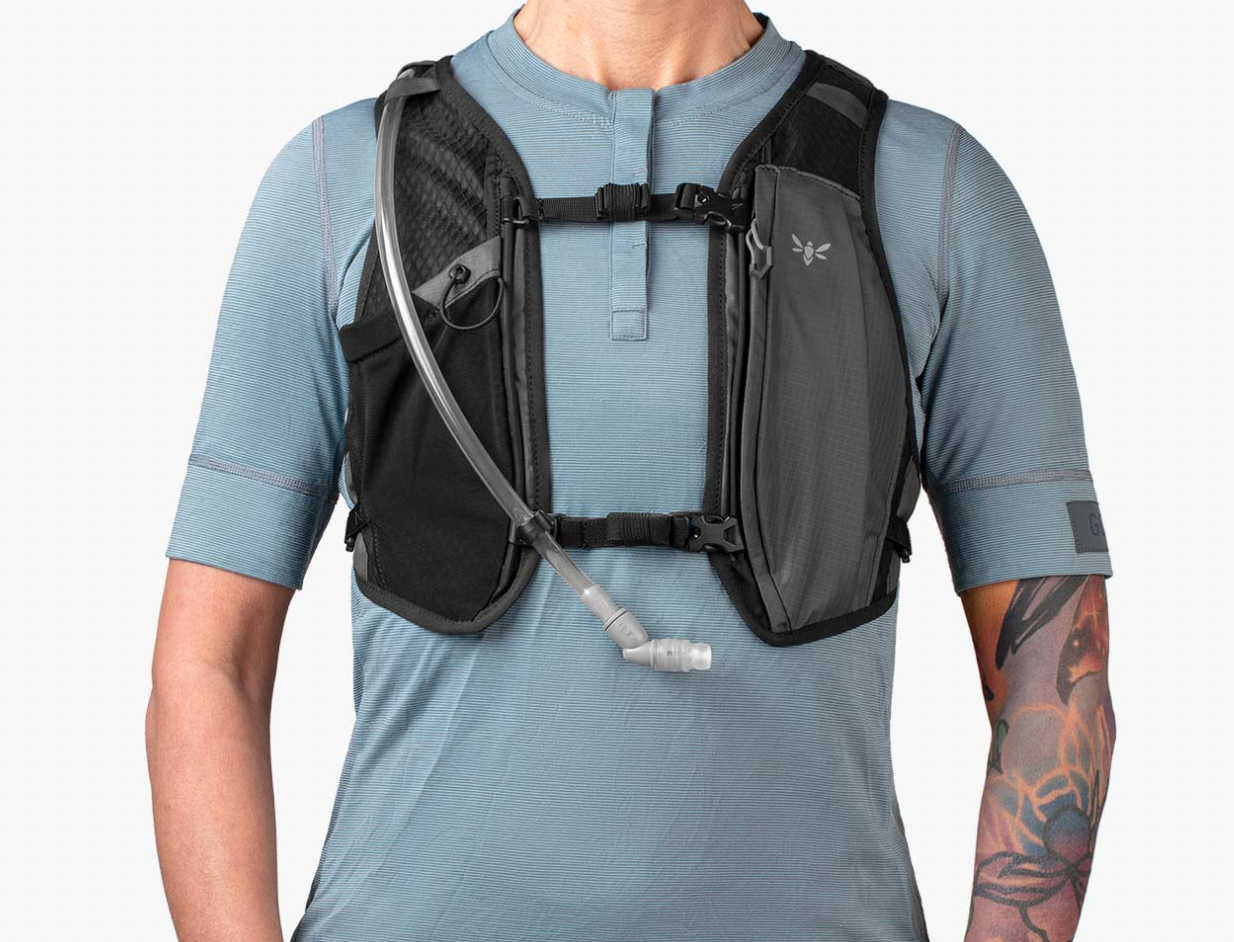 BACKCOUNTRY HYDRATION BACKPACK