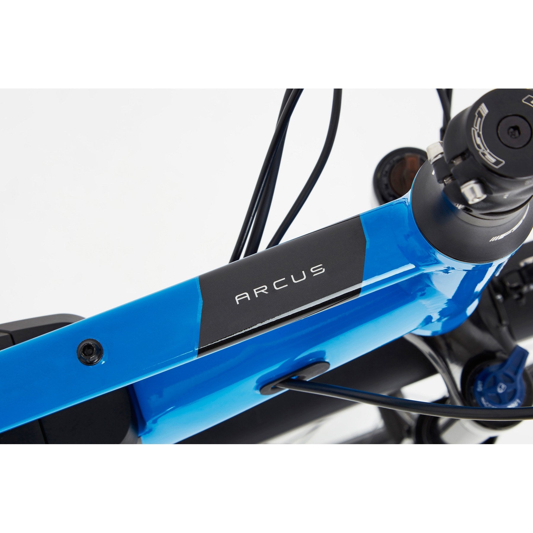 Ridgeback Arcus 2 Open Frame